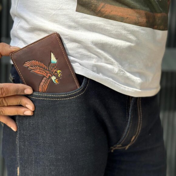 Men's Brown Wallet Hunter Leather Wallet with RFID Blocking - Picture 7 of 8